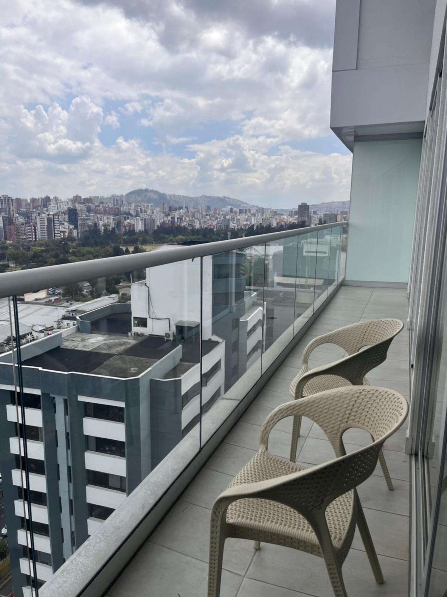 Suite Apartameto 1606 Espectacular Vista La Carolina, Piso 16 One - Кито Экстерьер фото